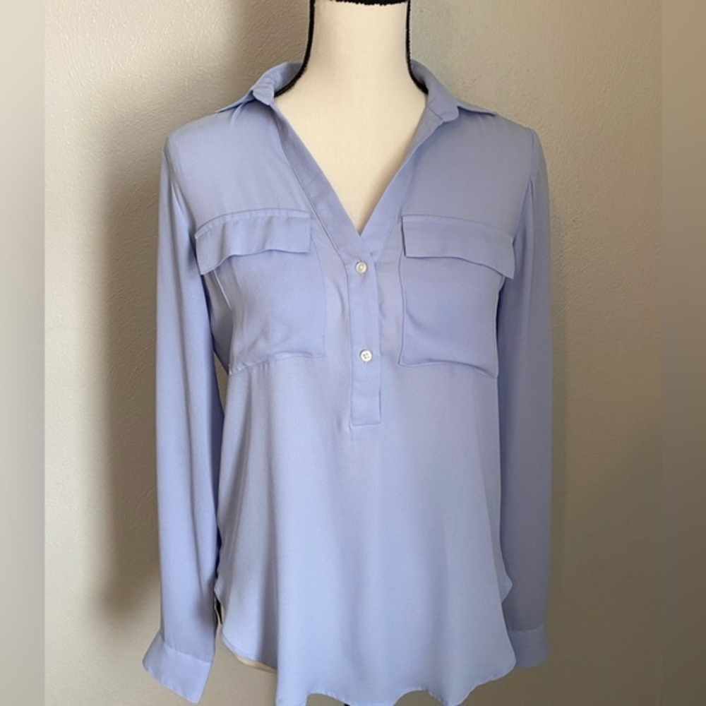 Ann Taylor size SX blue shirt